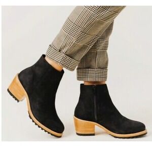 Patina by Portland Leather Black Leather Ankle Boots – Women's 9